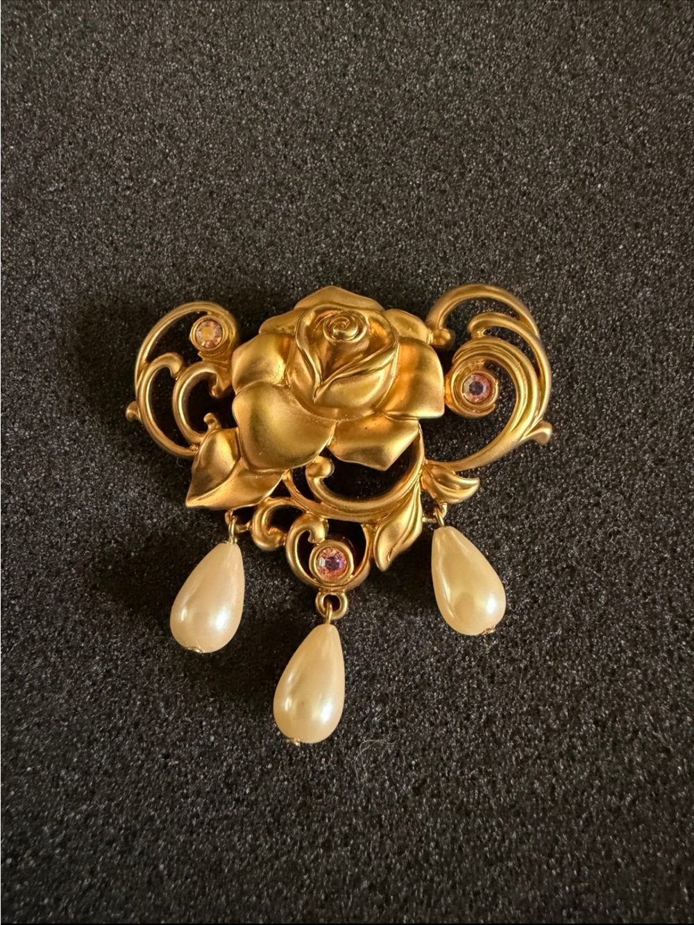 Vintage Avon Brooch